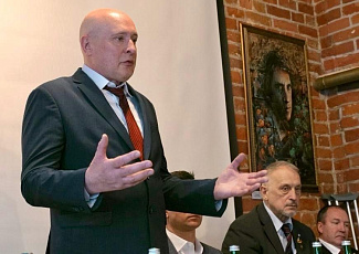 Почетный выпускник университета Юрий Органов - Президент Федерации восточного  боевого единоборства России!