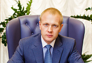 Член Общественного совета Фонда Юрий Шамара оказал поддержку молодым преподавателям Губкинского университета