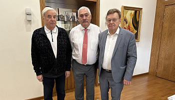 изображение_Новости_v-preddverii-dnya-znaniy-rukovodstvo-fonda-vstretilos-s-rektorom-alma-mater