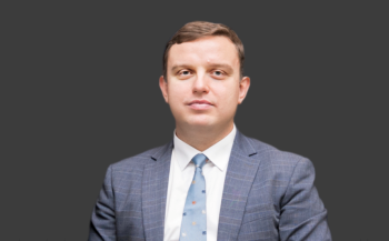 изображение_Новости_vypusknik-universiteta-mikhail-ershov-podderzhal-alma-mater