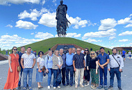 В День памяти и скорби выпускники и преподаватели университета посетили Ржевский мемориал