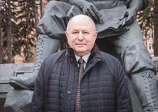 Член Правления Фонда Валерий Бессель оказал помощь детям Донбасса
