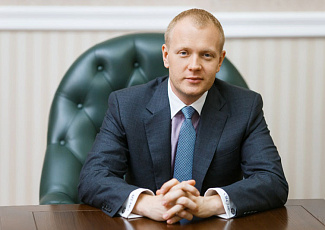 Член Общественного совета Фонда выпускников-губкинцев Юрий Алексеевич Шамара внес благотворительный взнос