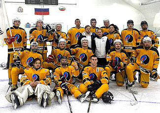 В юбилейном году Фонд поддержал хоккейную команду университета