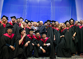 Губкинский университет подготовил почти 3000 выпускников