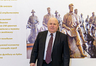 Член Правления Фонда Валерий Бессель внес благотворительный взнос