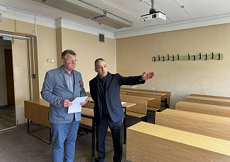 Член Правления Фонда Роман Гюлумян посетил университет 